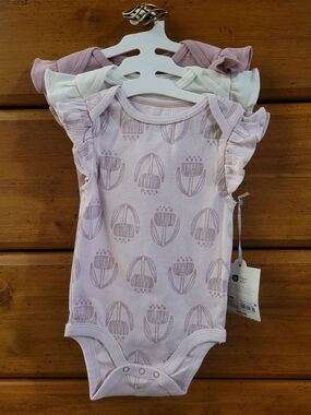 cloud island 3 Pack Of Ruffled Onesies